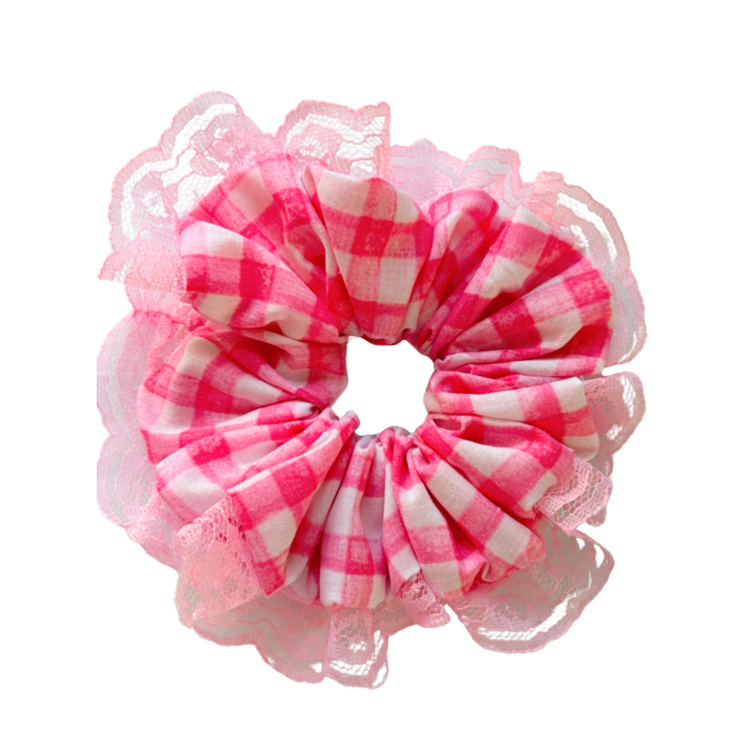 The gingham girl scrunchie